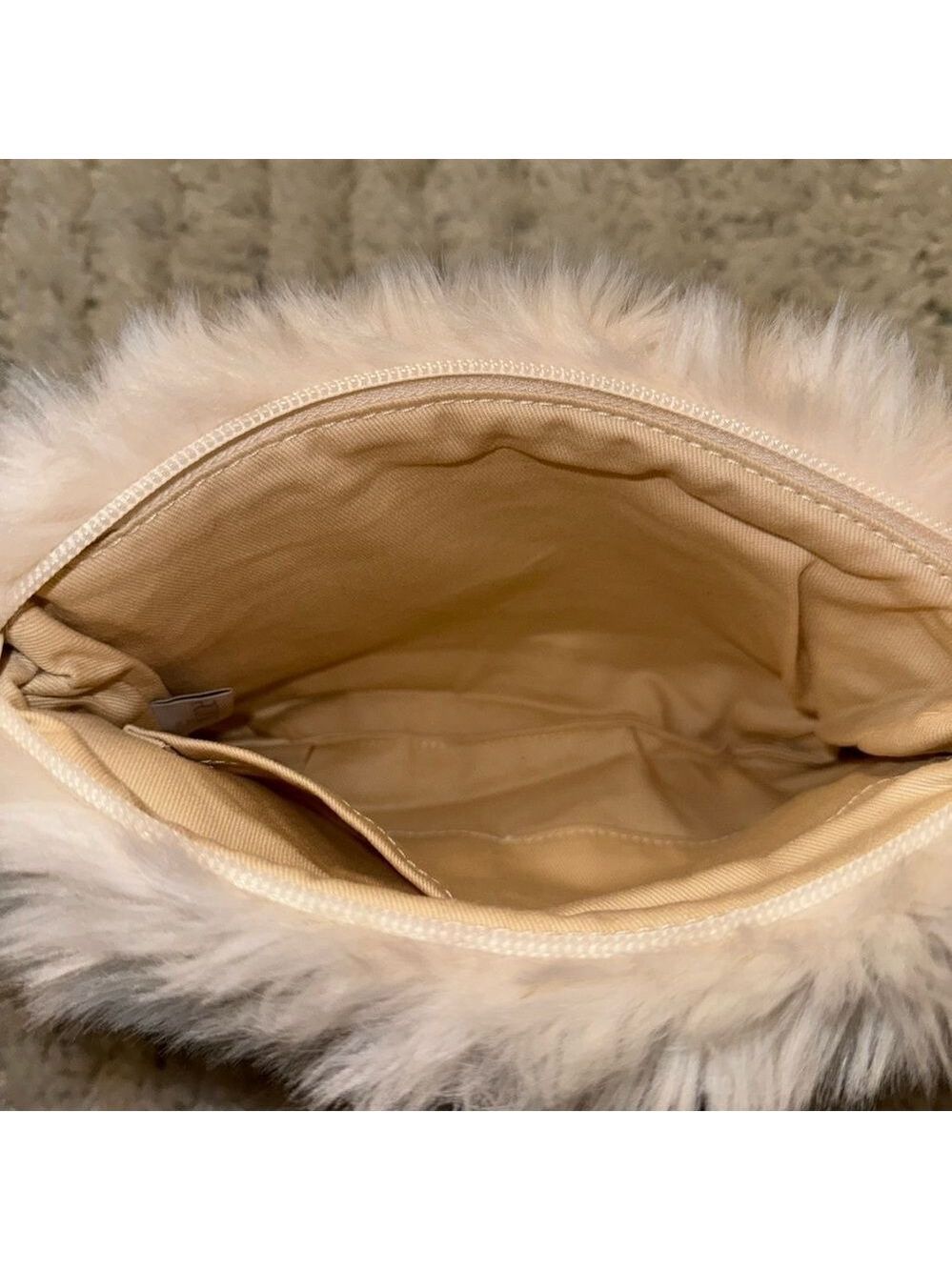 Nordstrom Faux Fur Pouch Ivory - Picture 5 of 8